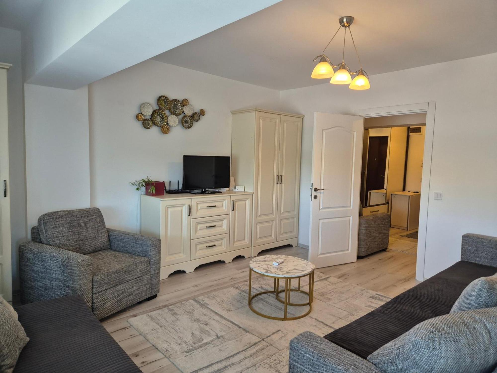 Suceava Apartment Exterior photo